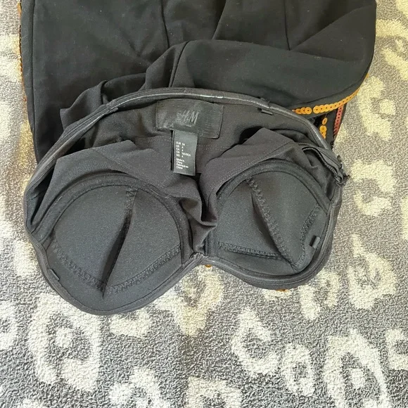 H&m black & gold sequins party dress - Picture 3 of 4